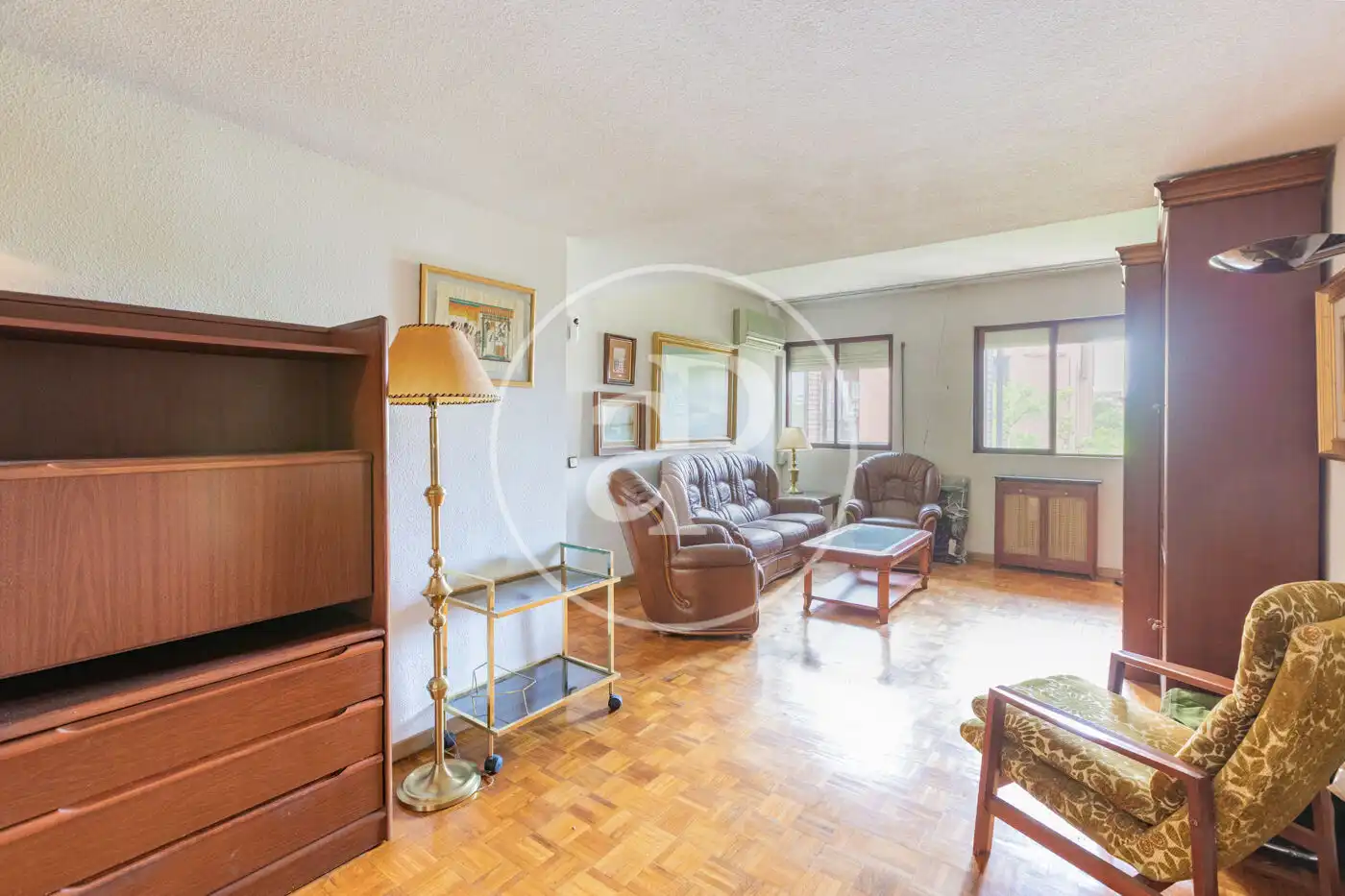 Wohnzimmer von Wohnung zum Verkauf in Madrid mit Klimaanlage, Heizung und Privatgarten
