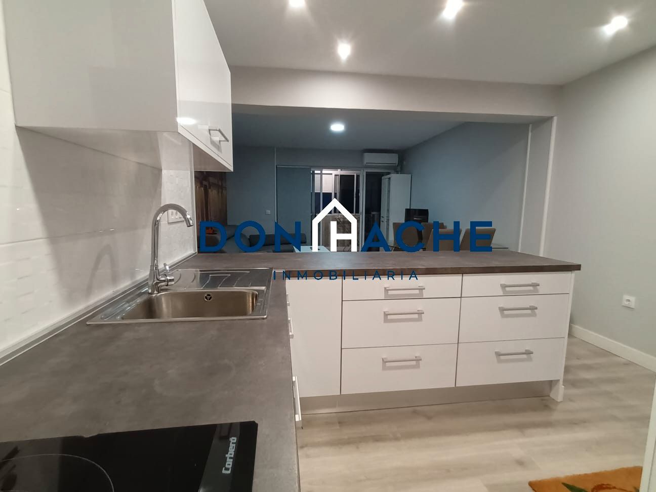 Kitchen of Flat for sale in Mérida  with Furnished