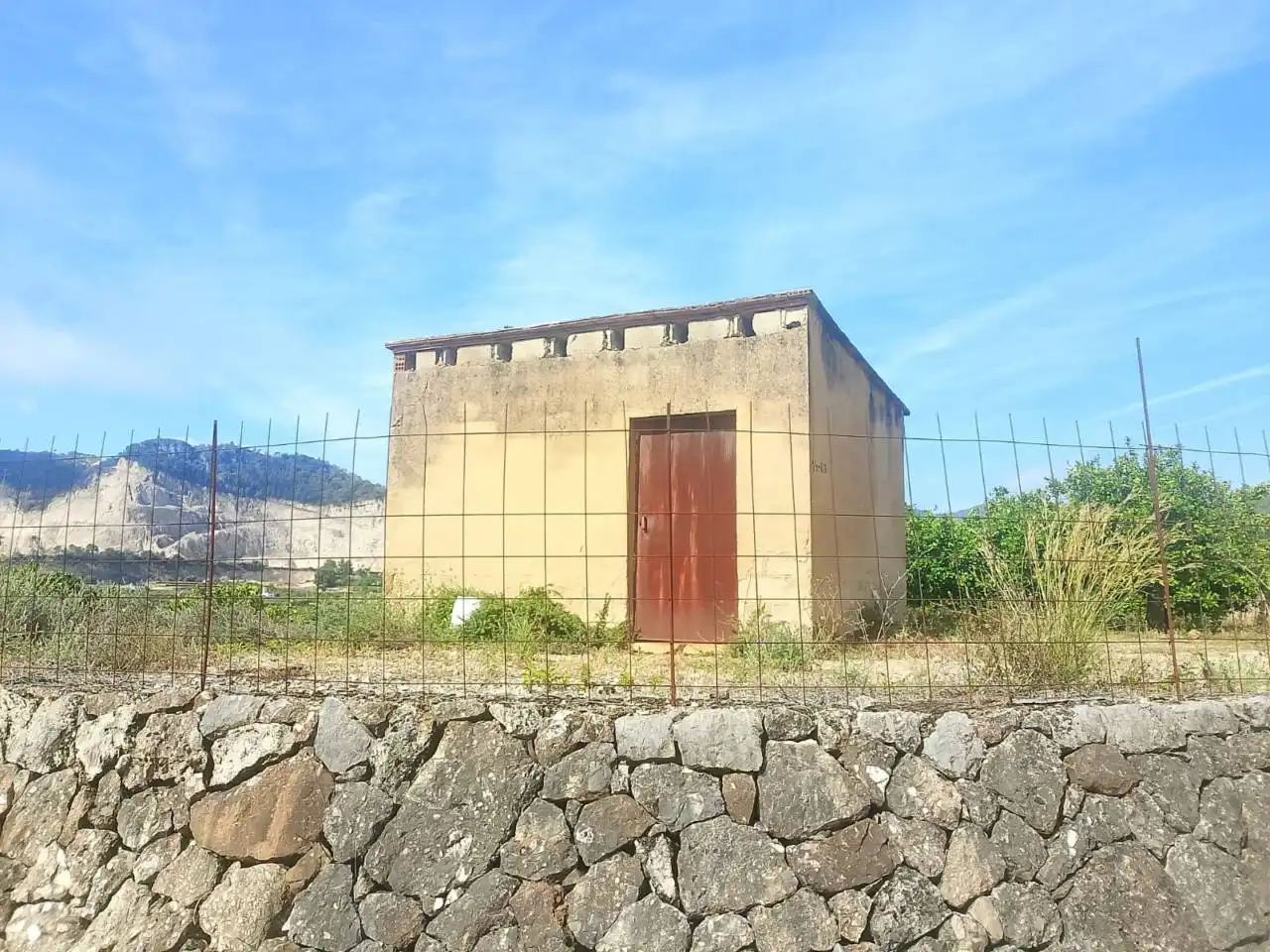 Exterior view of Land for sale in L'Atzúbia