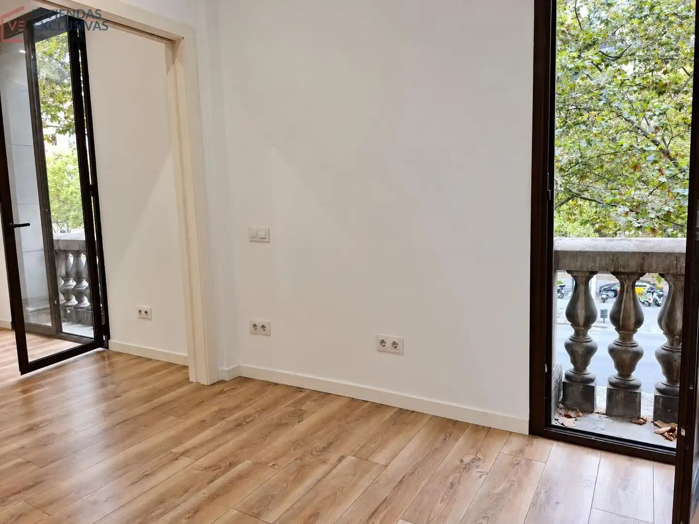 Terrassa de Oficina de lloguer en Eixample