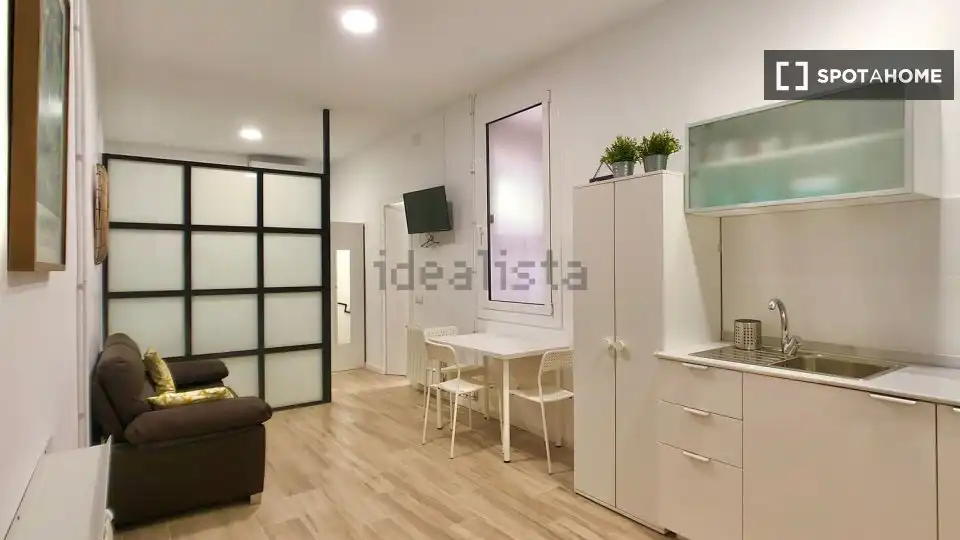 Wohnung zur Miete in Vila de Gràcia