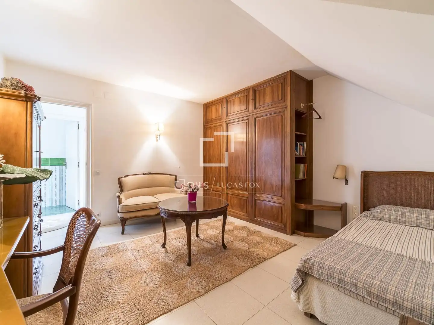 Habitación de Casa o chalet en venta en Barcelona con Calefacción, Jardín privado y Trastero