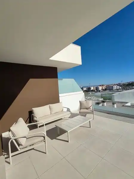 Terraza de Ático de alquiler en Estepona con Aire acondicionado, Calefacción y Jardín privado