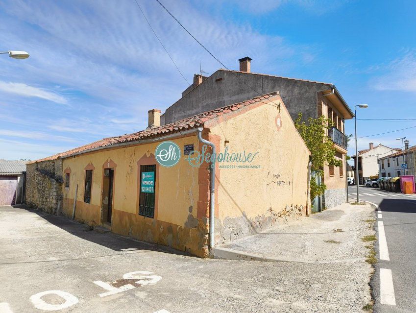 Vista exterior de Casa o xalet en venda en Segovia Capital