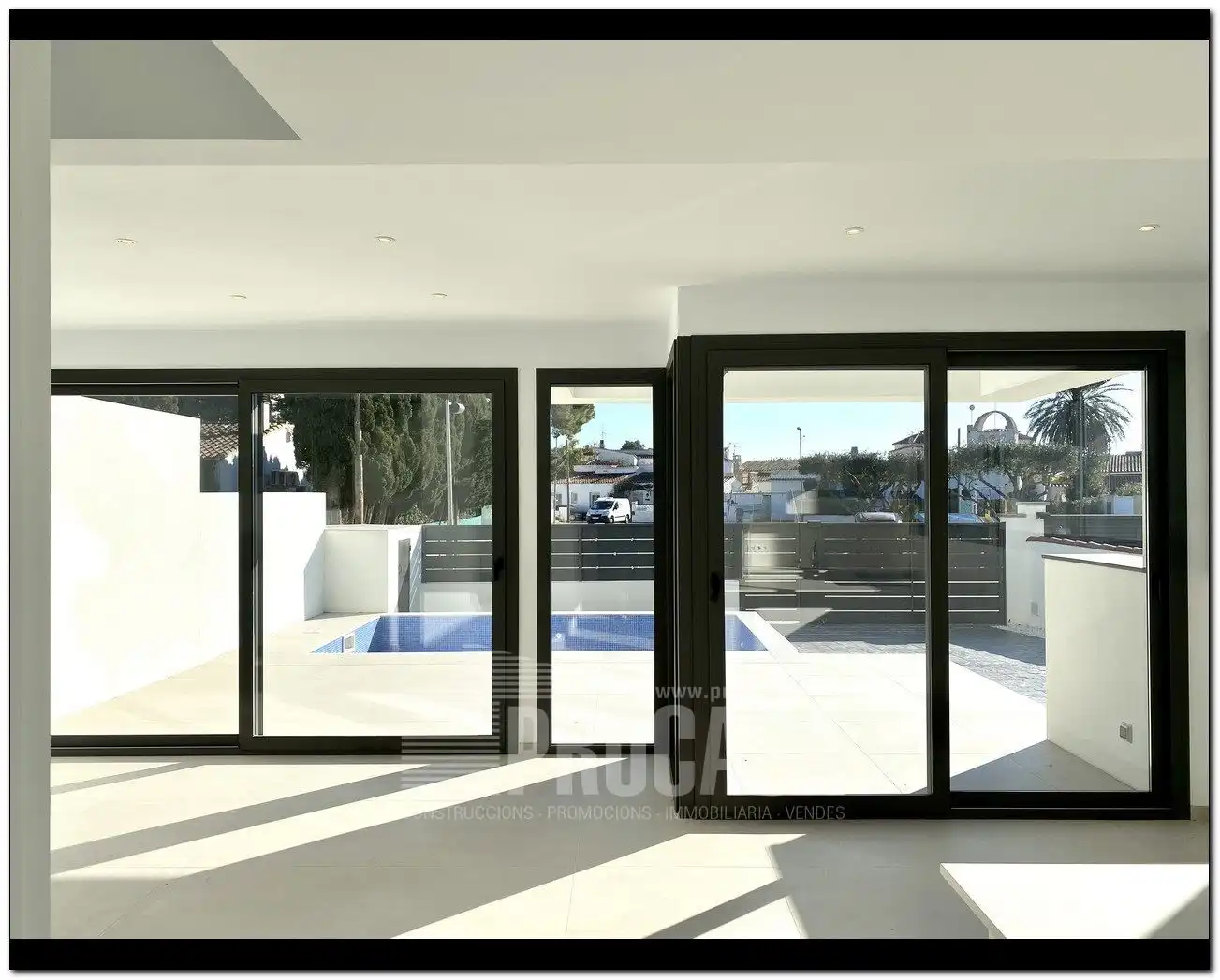 Detached house with pool for sale in REQUESENS, imagen 6