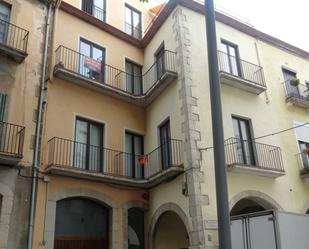 Vista exterior de Pis en venda en Figueres