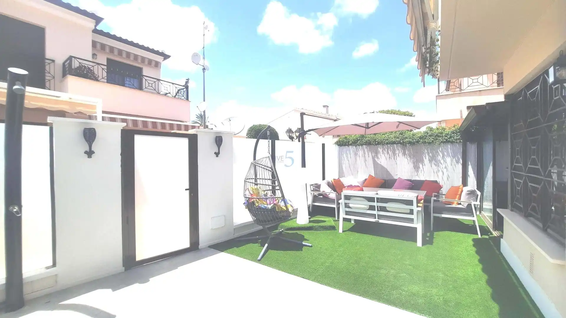 Terrasse von Einfamilien-Reihenhaus zum Verkauf in Torre-Pacheco mit Klimaanlage, Heizung und Terrasse