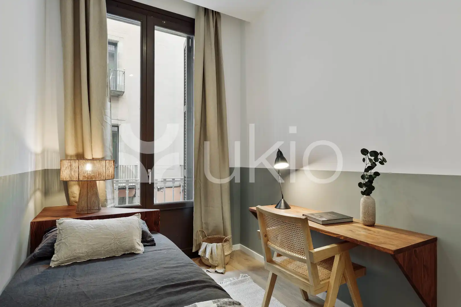 Apartamento con terraza en alquiler en Carrer de les Jonqueres, imagen 17
