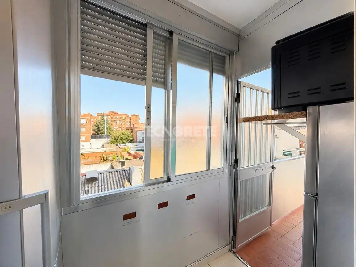 Bedroom of Flat for sale in Madrid  with Air Conditioner and Balcony
