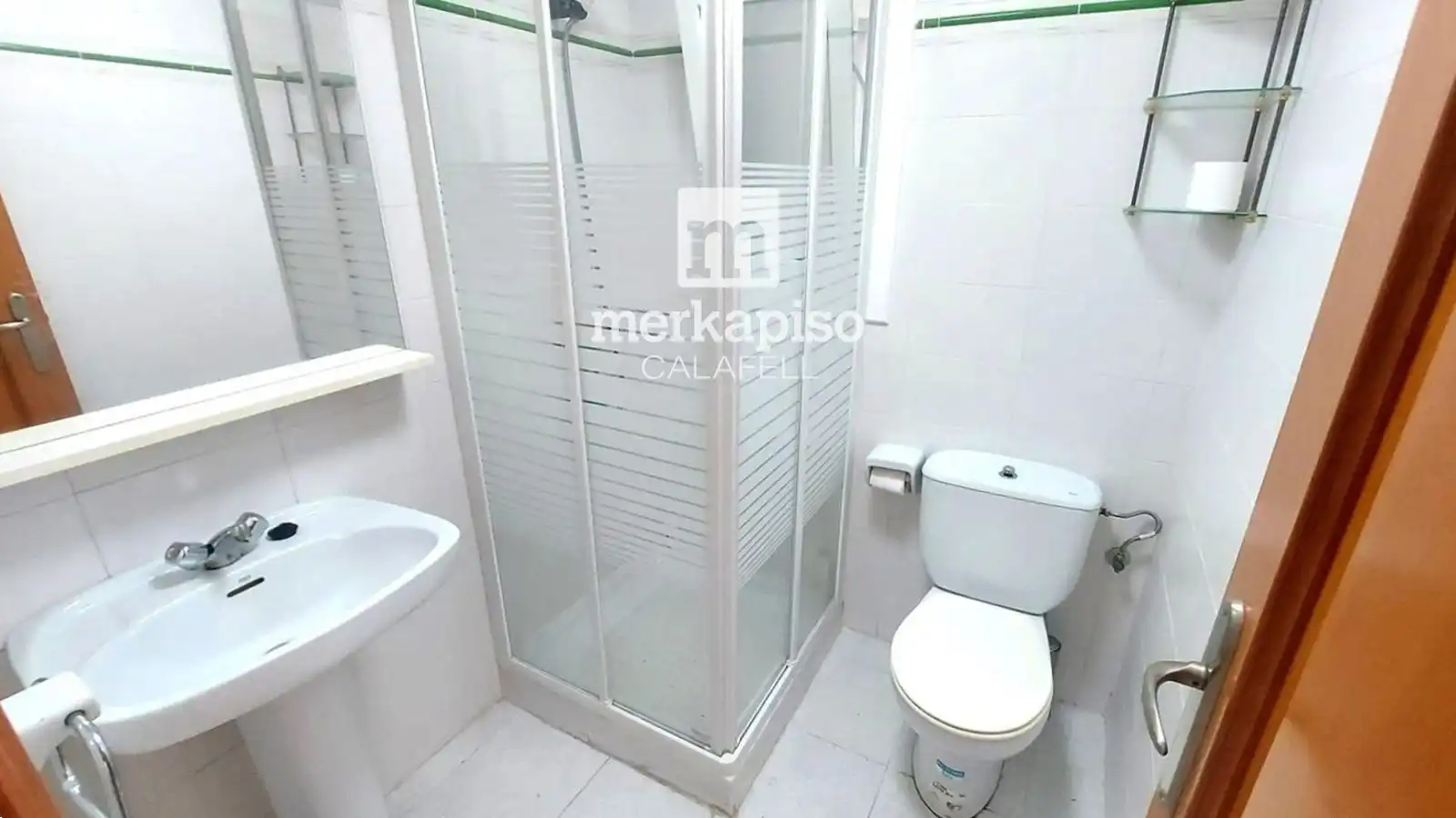 Bathroom of Flat for sale in Calafell  with Terrace and Storage room