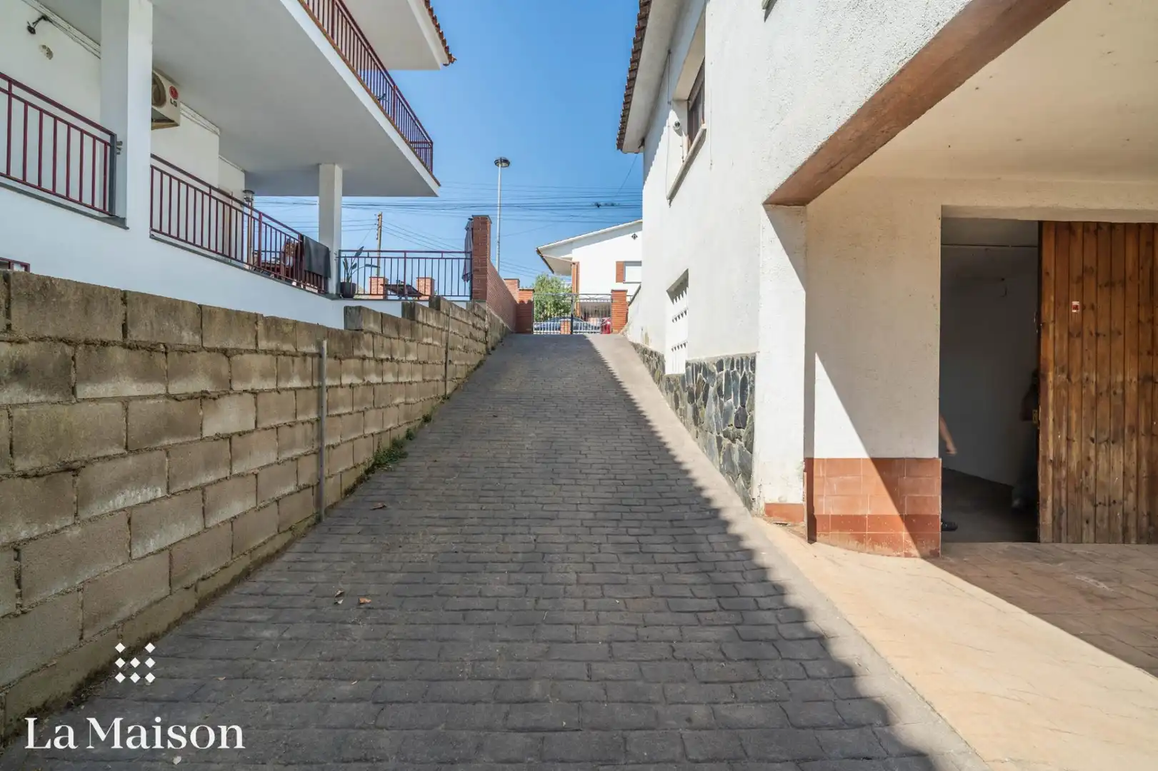 Vista exterior de Casa o chalet en venta en Llinars del Vallès con Calefacción, Jardín privado y Terraza