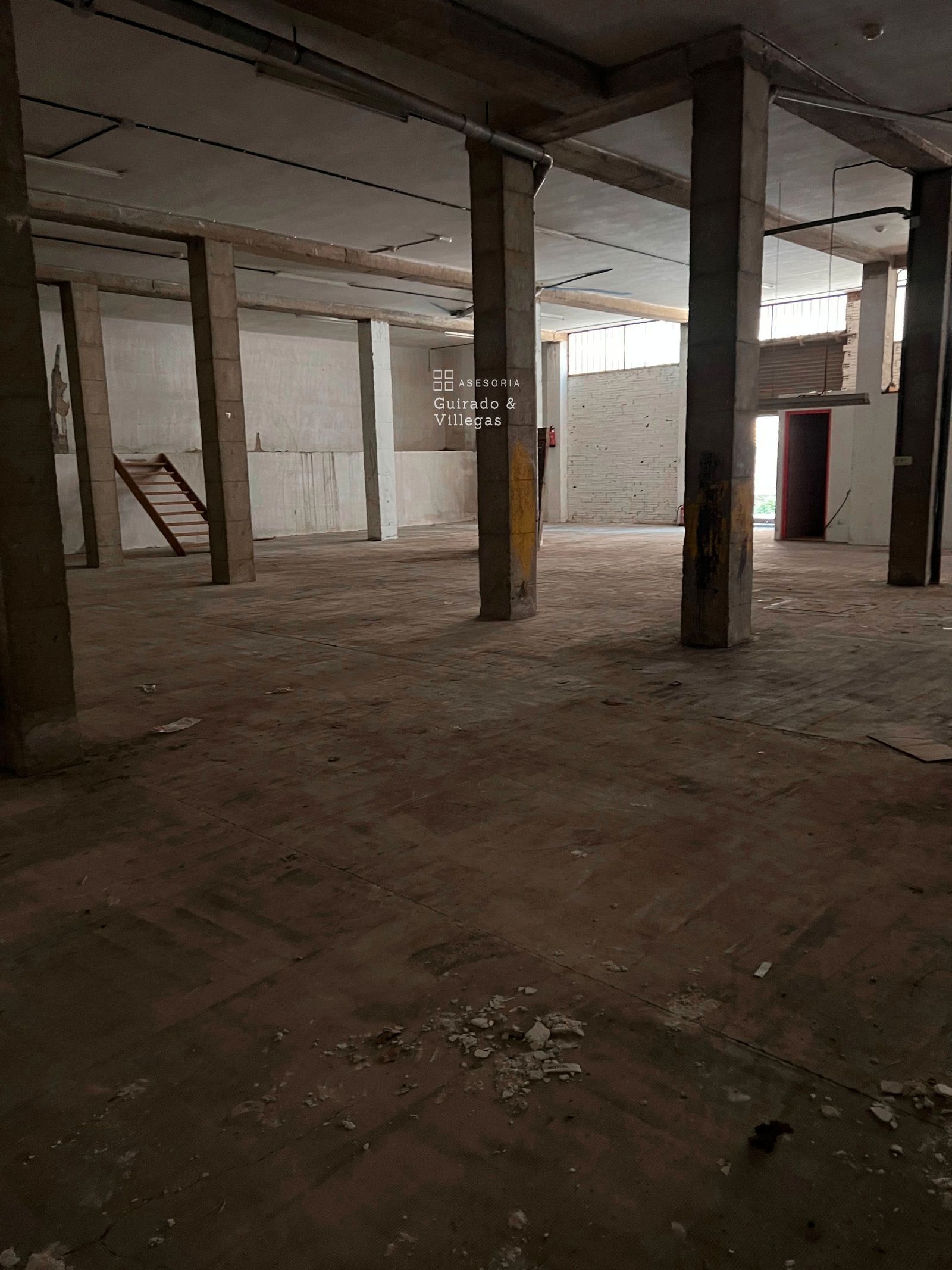 Nau industrial de lloguer a calle de Joaquim Monmany, Can Calders, Can Calders