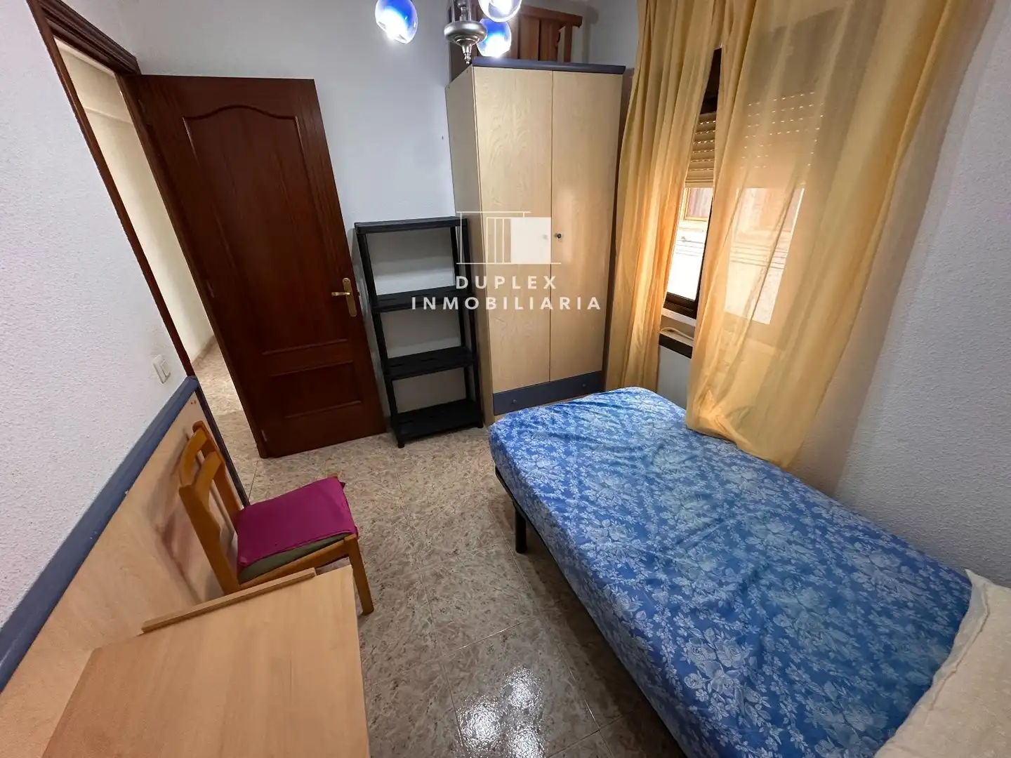 Dormitori de Pis de lloguer en Cuenca amb Calefacció