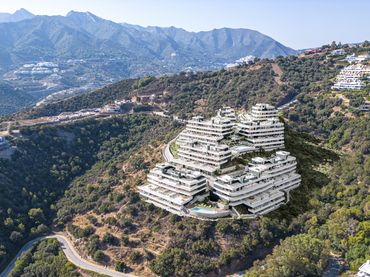 Pis amb balcó en venda a Lomas de Marbella