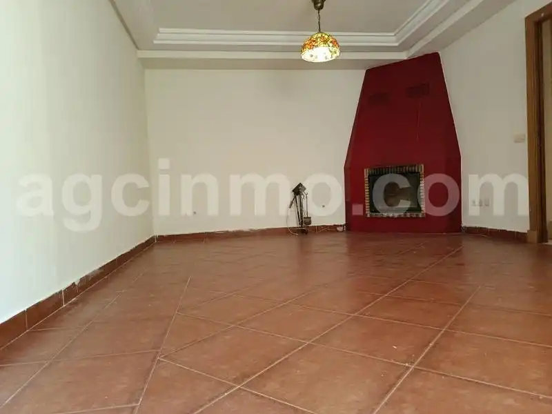 Sala de estar de Casa o chalet en venta en Simancas, Valladolid