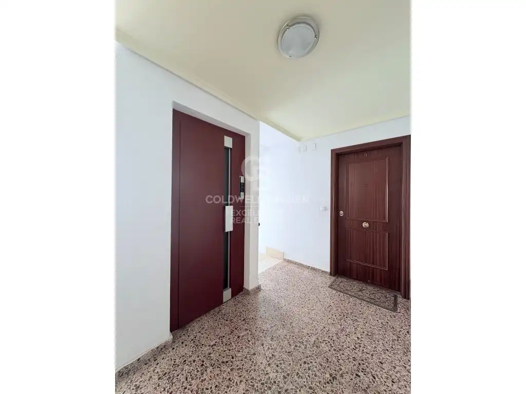 Piso en venta en Castellón de la Plana / Castelló de la Plana con Aire acondicionado y Terraza
