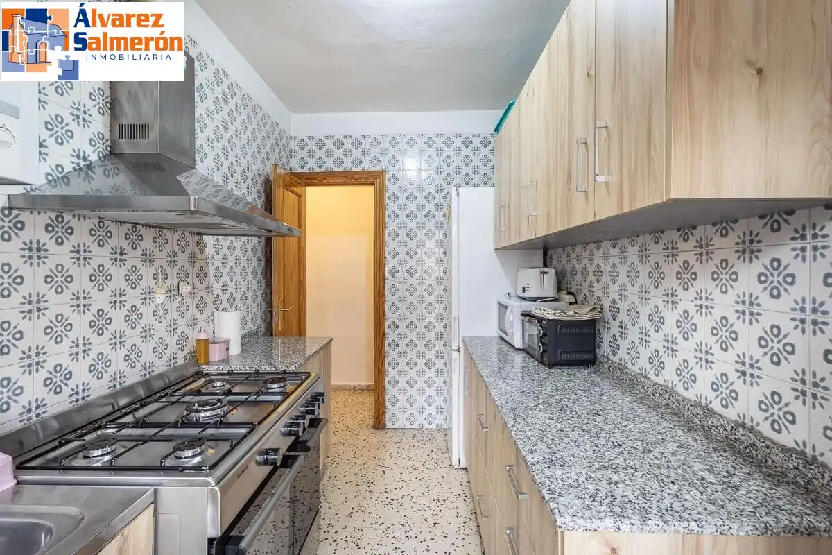 Flat for sale in Calle de las Caballerizas, Centro - Sagrario