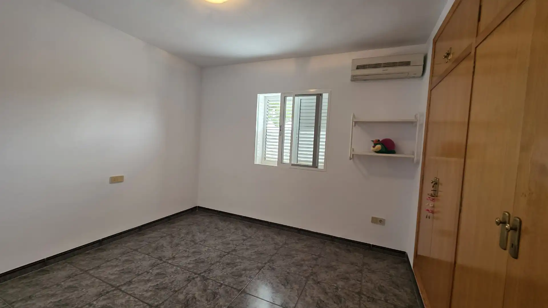 Casa o chalet en venta en Chiva con Aire acondicionado, Jardín privado y Terraza