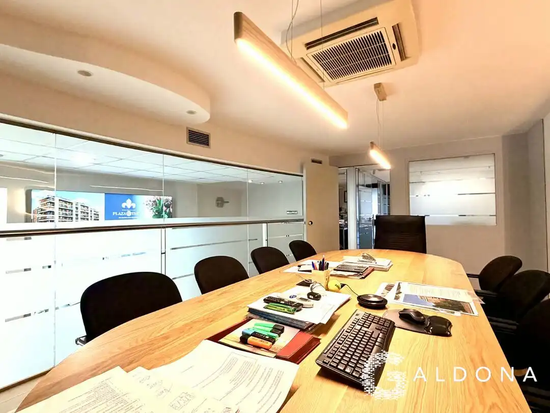 Business premises for sale in José Maria Sert Plaza, imagen 11