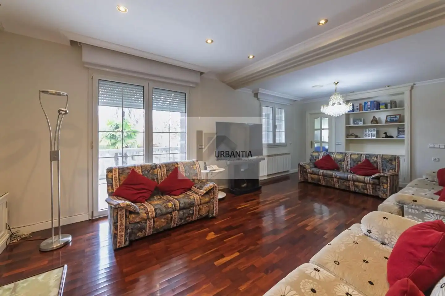 Sala de estar de Casa o chalet en venta en Berrioplano / Berriobeiti con Aire acondicionado, Calefacción y Jardín privado