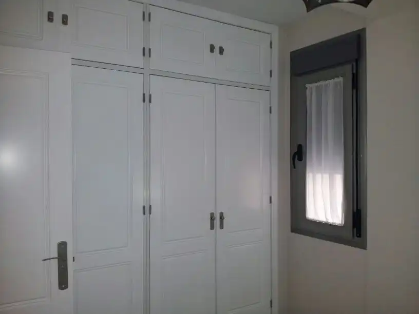 Bedroom of Flat for rent in Algeciras  with Furnished