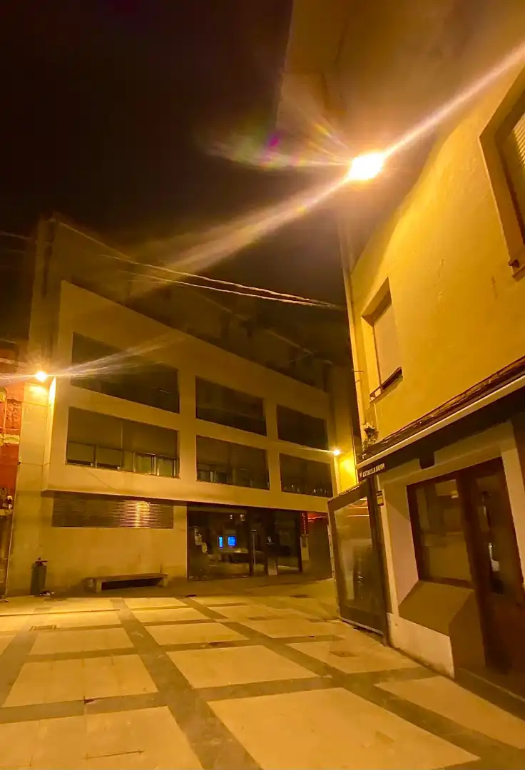 Vista exterior de Pis en venda en Torrelavega  amb Calefacció, Parquet i Moblat