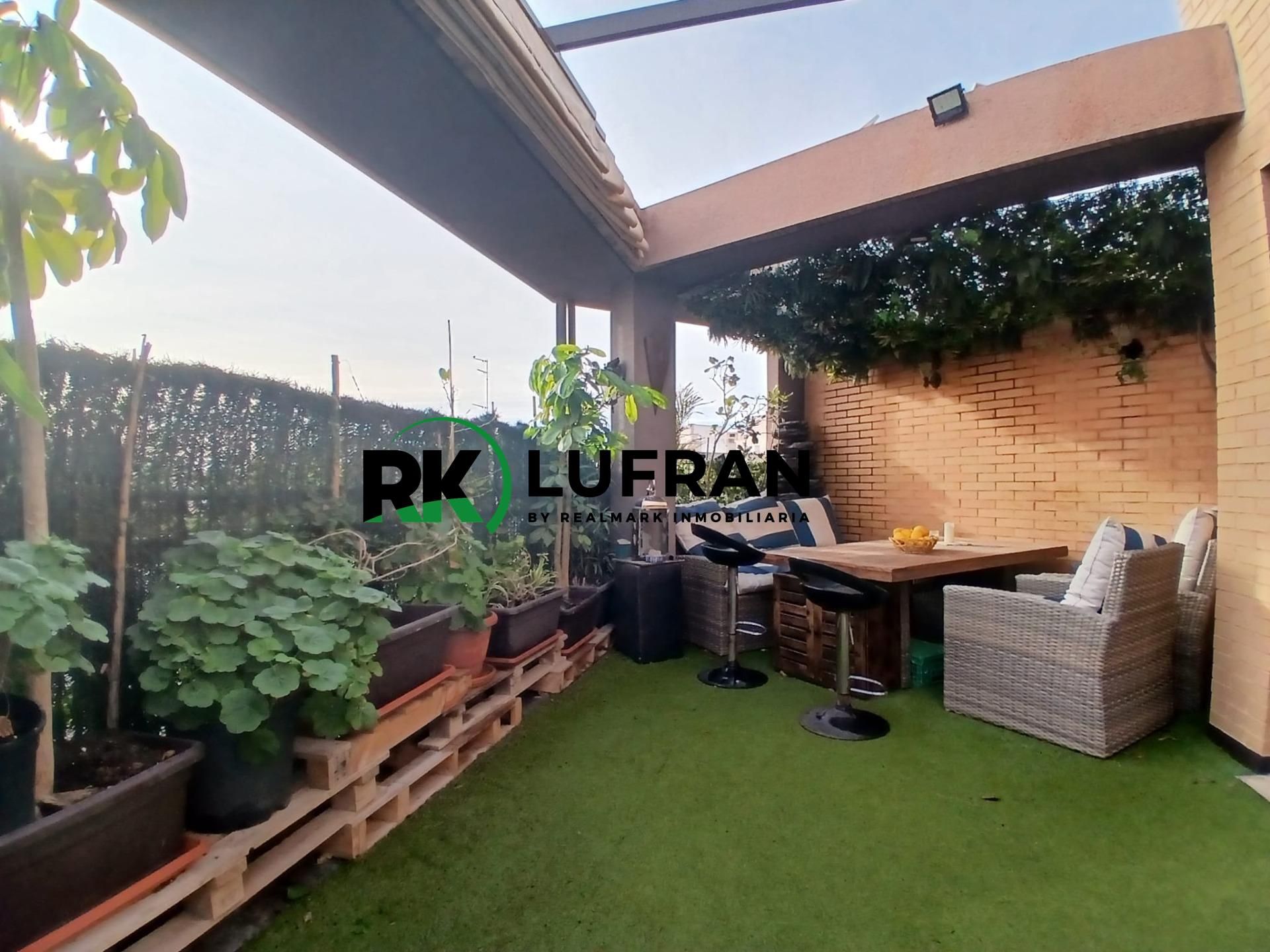 Terrace of Attic for sale in Alicante / Alacant  with Air Conditioner, Furnished and Jacuzzi