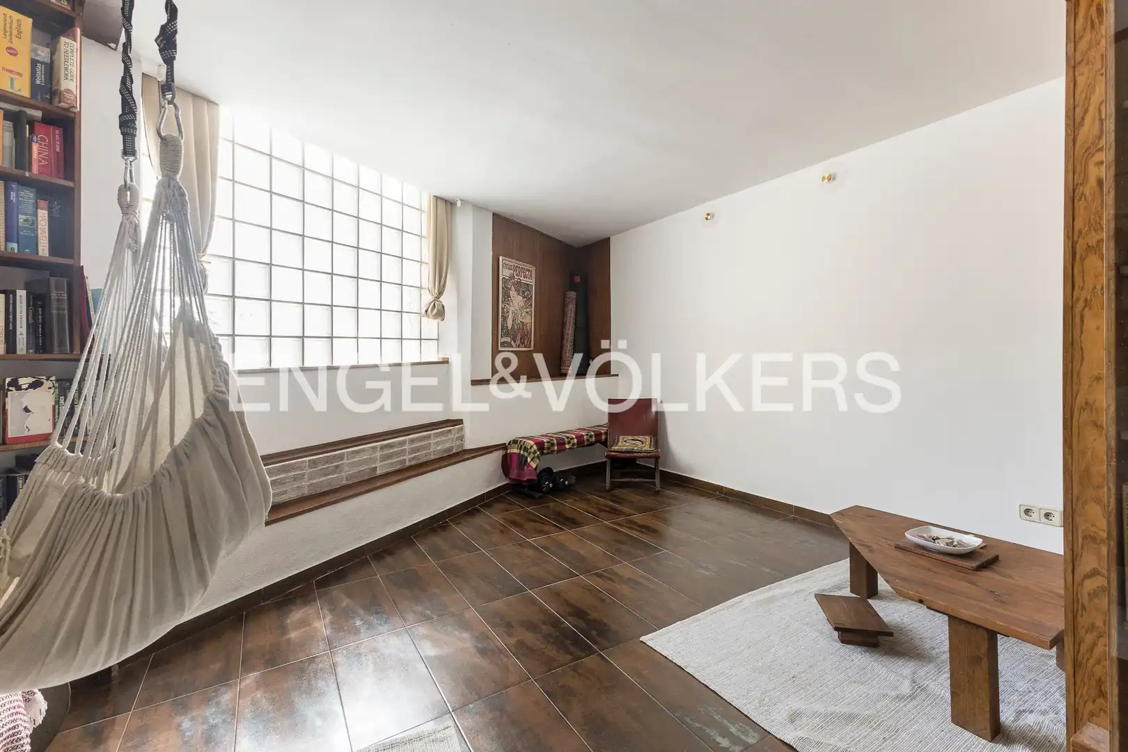 Sala de estar de Piso en venta en Barcelona con Calefacción y Amueblado