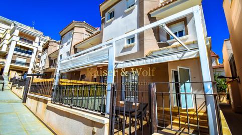 Foto 3 de Casa o xalet en venda a De Portugal, Calas Santiago Bernabéu, Santa Pola