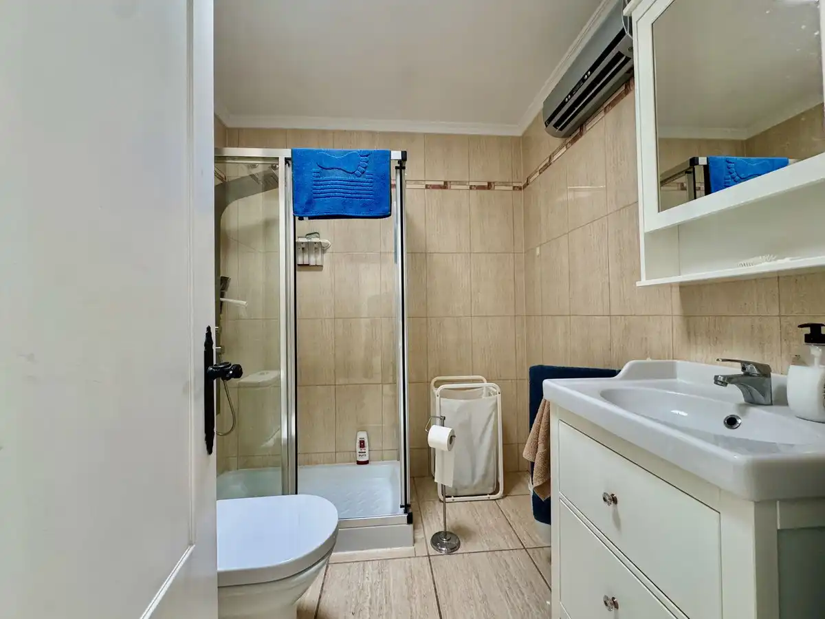 Baño de Casa adosada en venta en Benalmádena con Aire acondicionado, Terraza y Piscina comunitaria