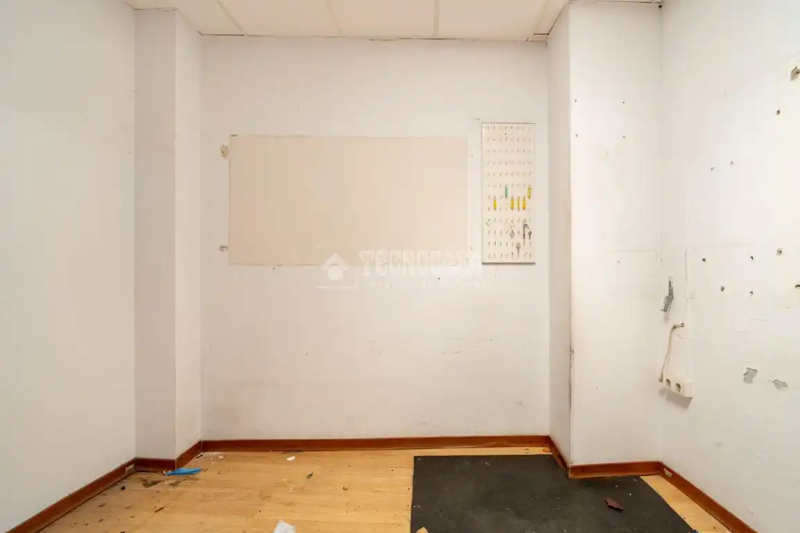 Local comercial en venda a Centro, imagen 17