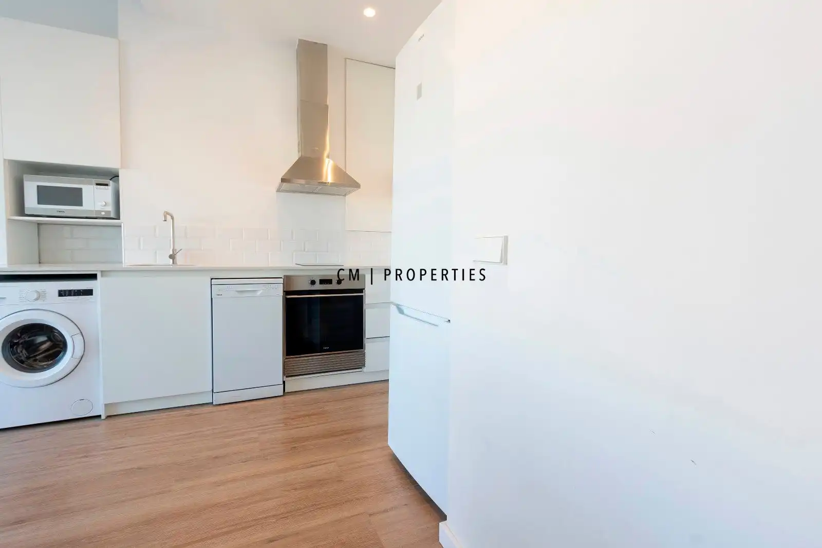 Penthouse with terrace to rent in Roger de Lauria, imagen 7