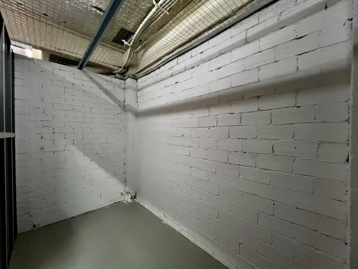 Business premises for sale in Industries 90