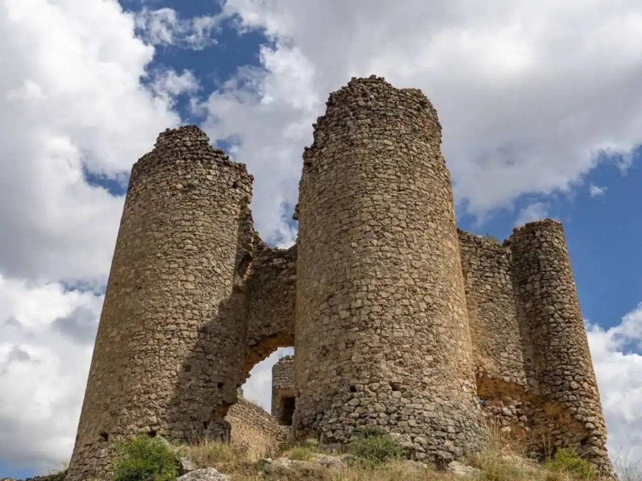 Außenansicht von Gebäude zum Verkauf in Sigüenza