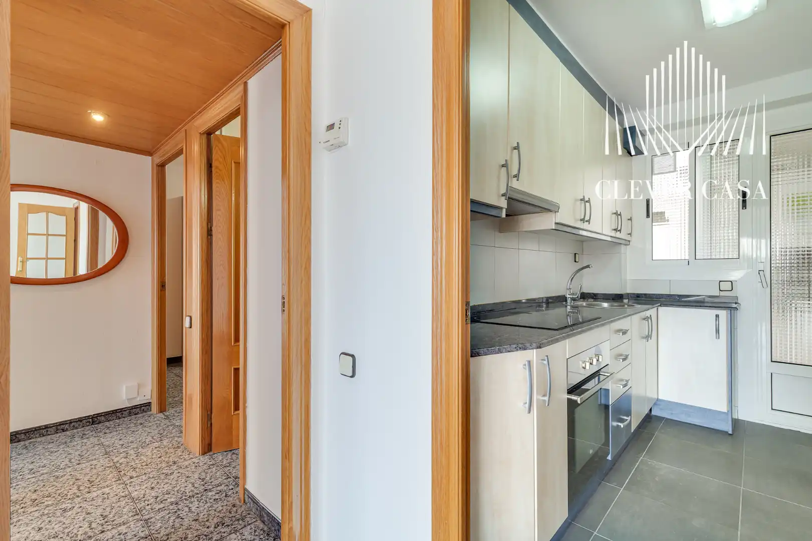 Kitchen of Flat for sale in Rubí  with Heating, Terrace and Furnished