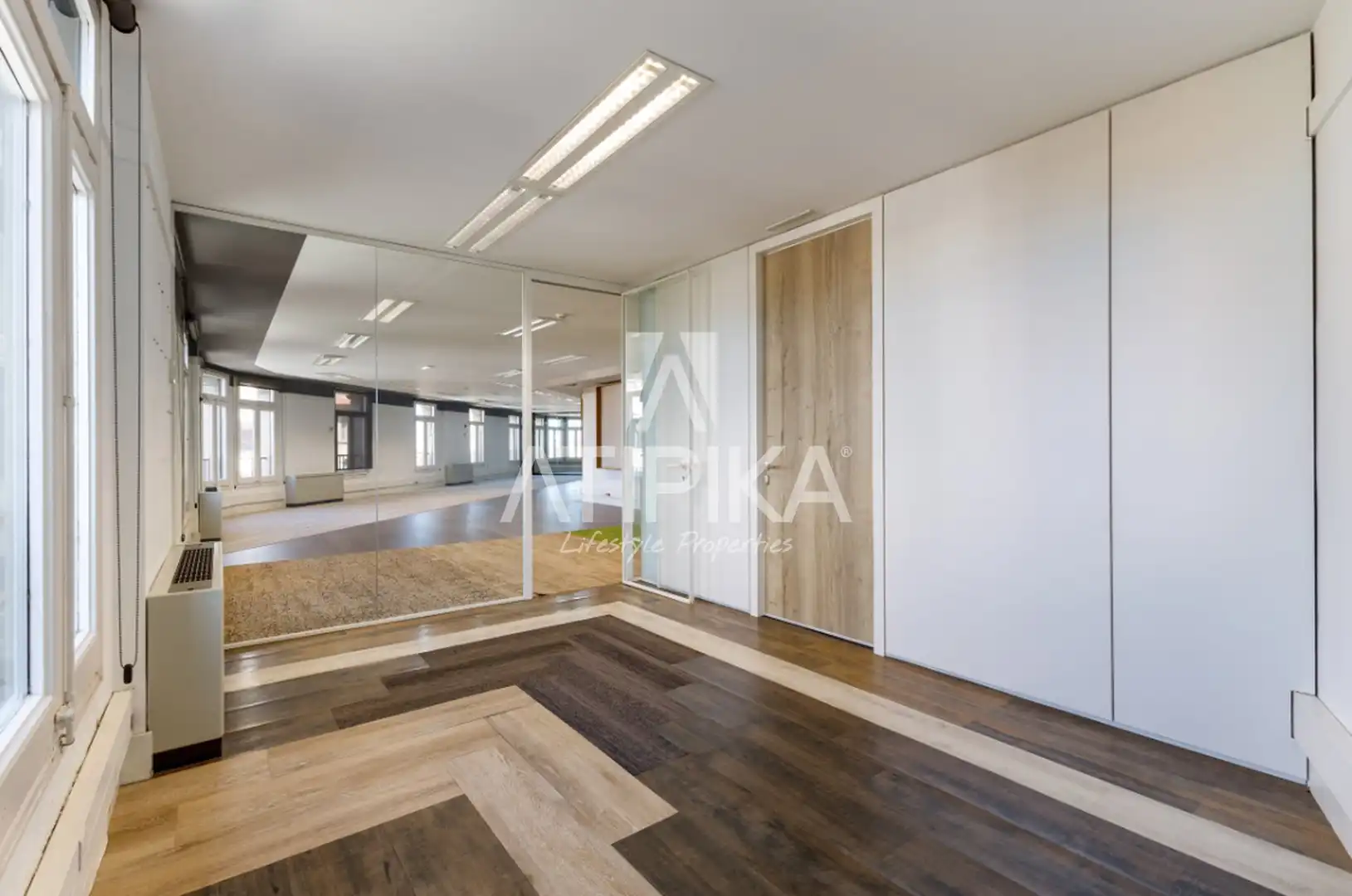 Office for rent in Eixample