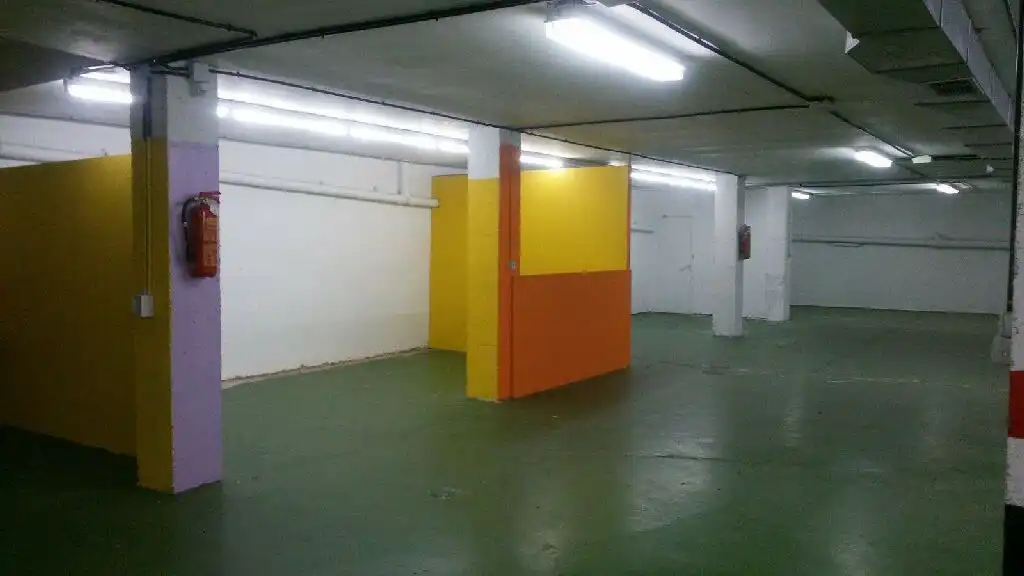 Locale commerciale in vendita a Avenida de Burgos, imagen 32