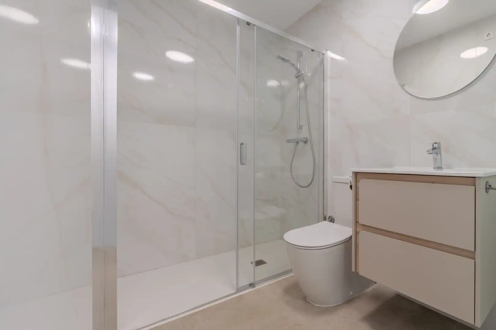 Bany de Apartament en venda en Orihuela amb Aire condicionat, Calefacció i Terrassa