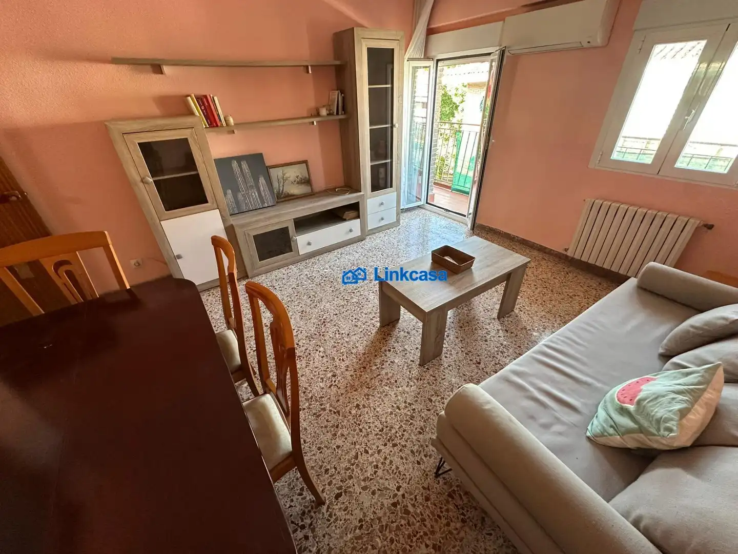 Sala de estar de Piso en venta en Madrid con Calefacción, Terraza y Alarma