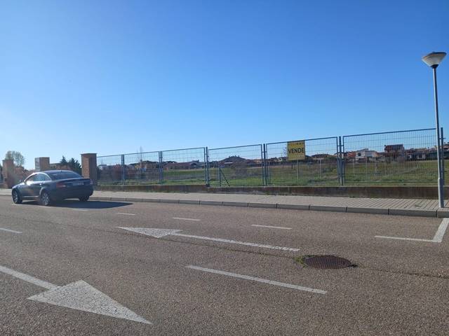 Terreno residencial en Venta en  CUBERA, 189 en Aldeamayor de San Martín