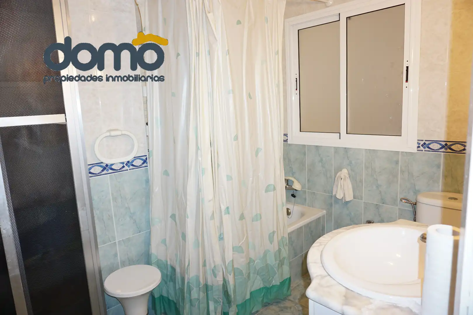 Baño de Piso en venta en Almería con Amueblado y Balcón