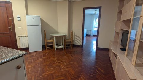 Foto 3 de Pis de lloguer a Calle Los Encinares, Alisal - San Román, Santander
