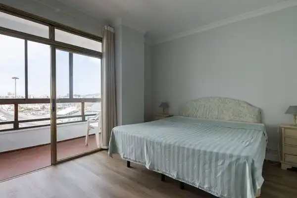 Piso en venta en Avenida Juan XXIII, 1, Arenales - Lugo - Avda. Marítima