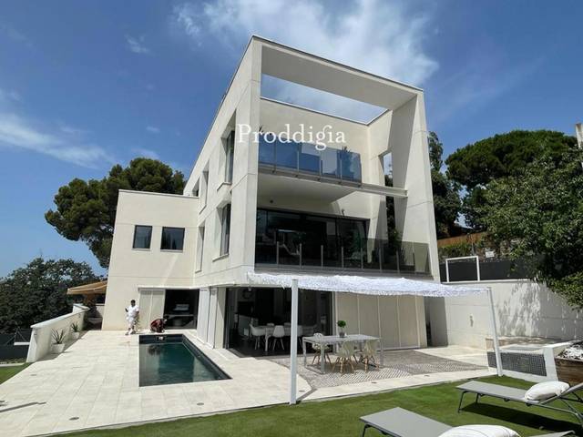 Casa-chalet en Alquiler en Can Basseda en Vallvidrera - Tibidabo - Les Planes