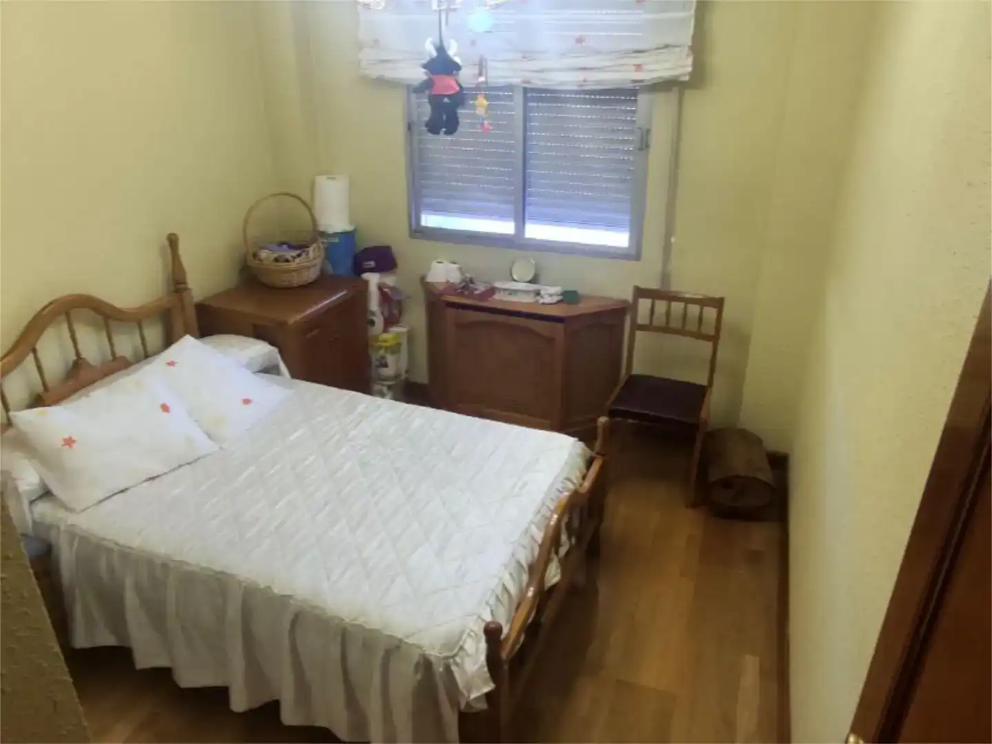 Dormitori de Pis en venda en Zamora Capital  amb Aire condicionat, Parquet i Balcó