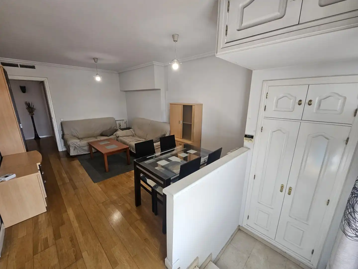 Living room of Flat for sale in Alcobendas  with Air Conditioner, Heating and Furnished