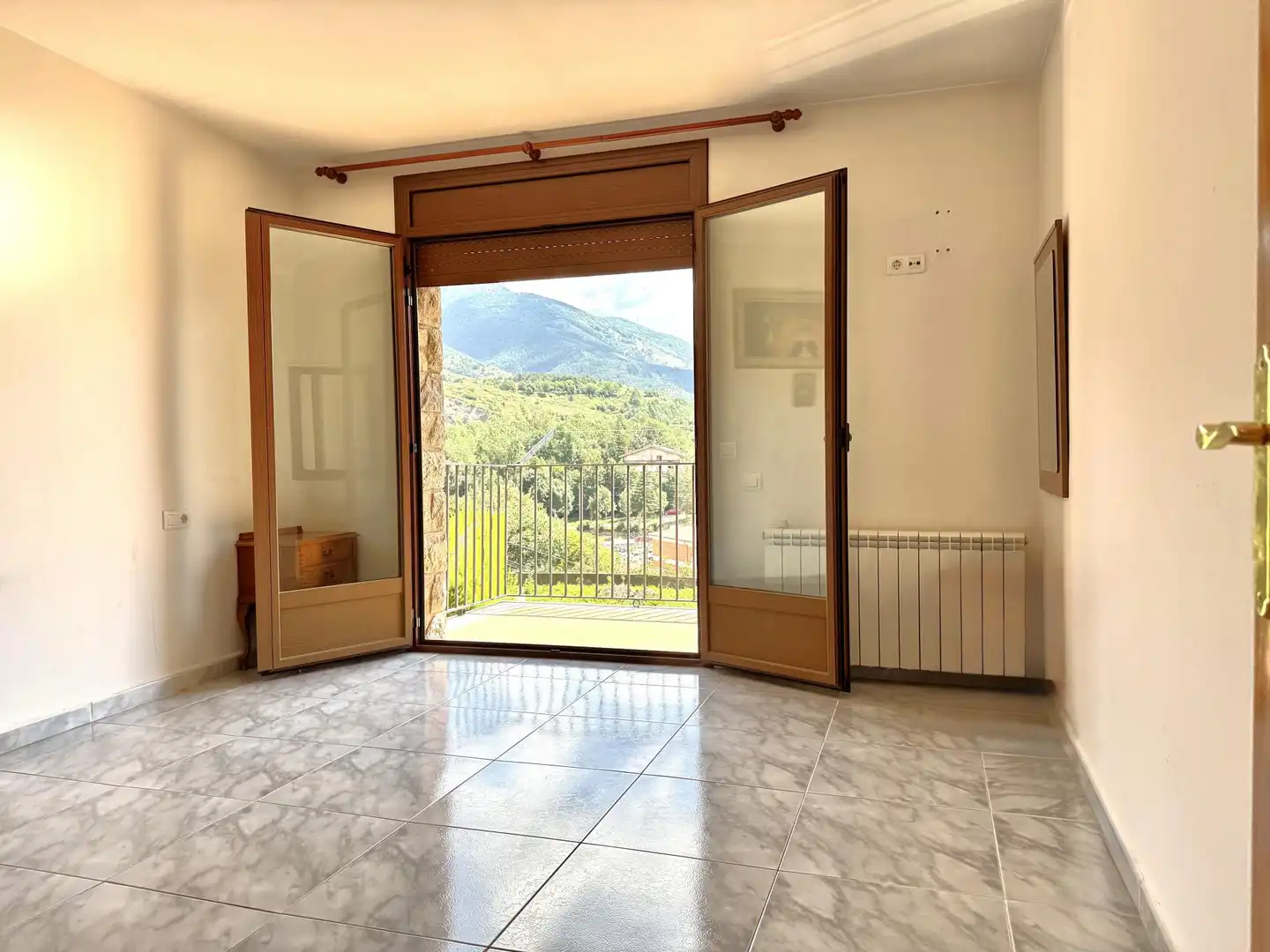 Sala de estar de Casa adosada en venta en Bagà, Barcelona