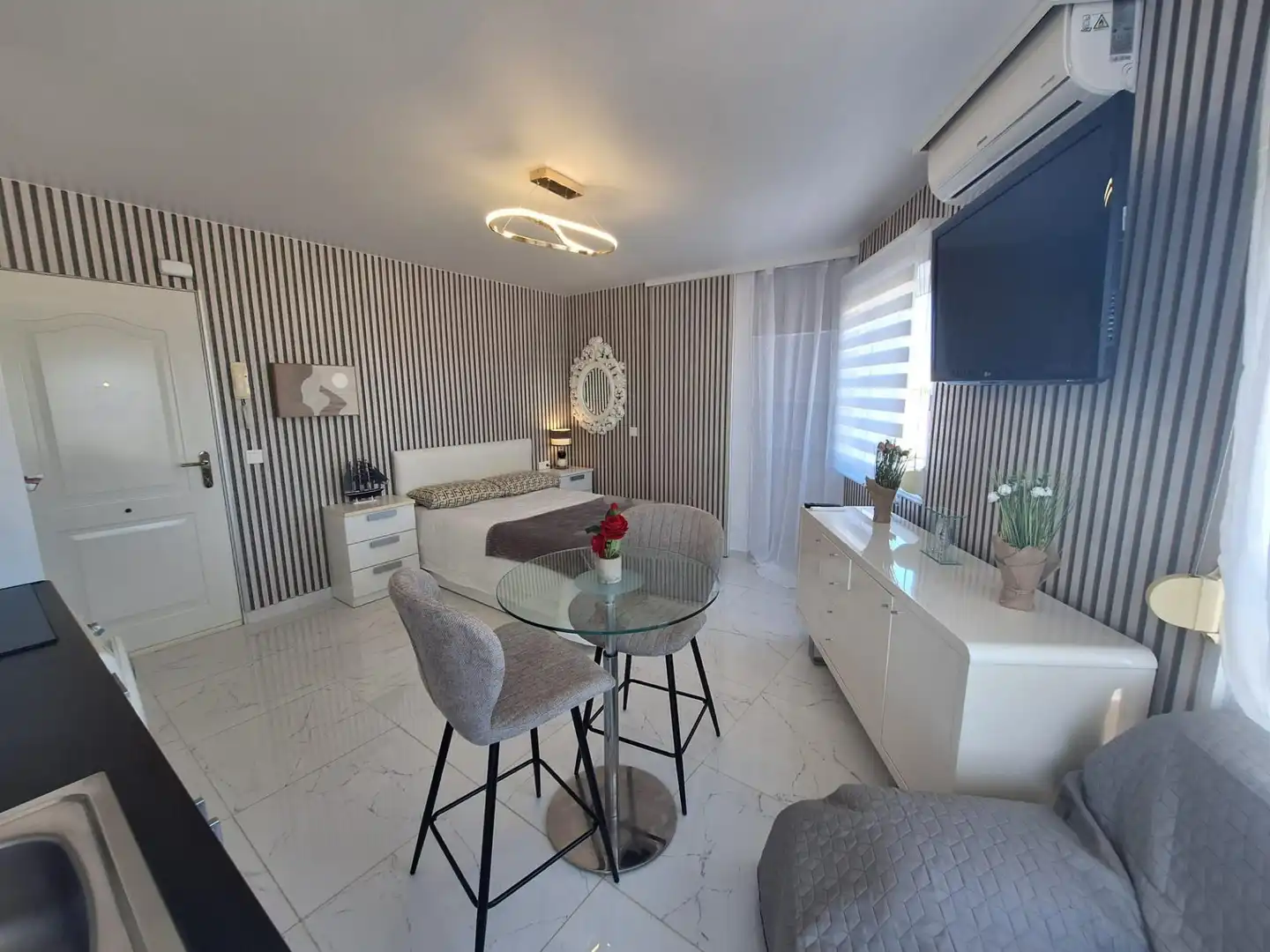 Bedroom of Study for sale in Torrevieja
