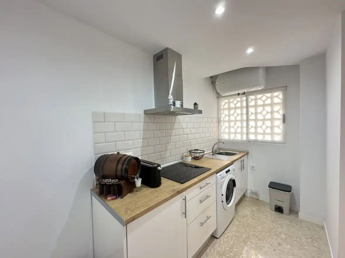 Cocina de Apartamento en venta en Elche / Elx con Calefacción, Terraza y Piscina
