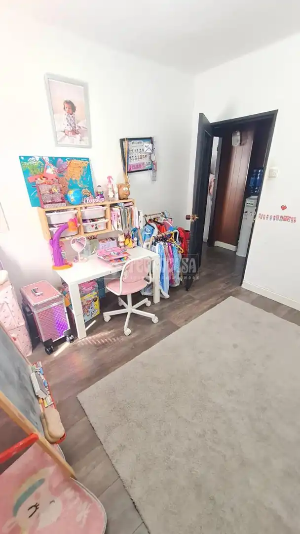 Flat for sale in Zaragoza  with Heating and Parquet flooring